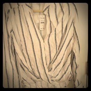 NWT Blue striped drape top with snap closure